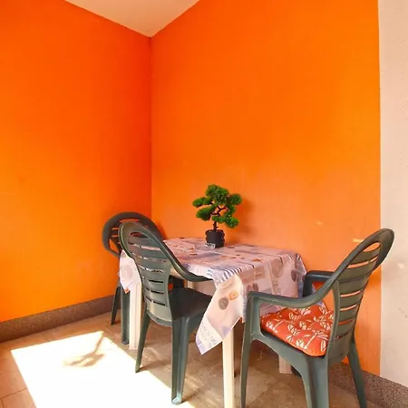 Ferienwohnung Fuer 3 Personen Ca 35 Qm In Pula, Istrien Istrische Riviera - B62496 *
