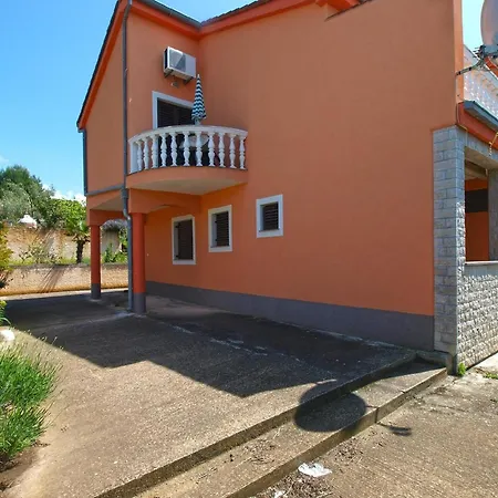Ferienwohnung Fuer 3 Personen Ca 35 Qm In Pula, Istrien Istrische Riviera - B62496 * Pula